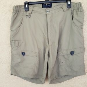 Hook & tackle shorts